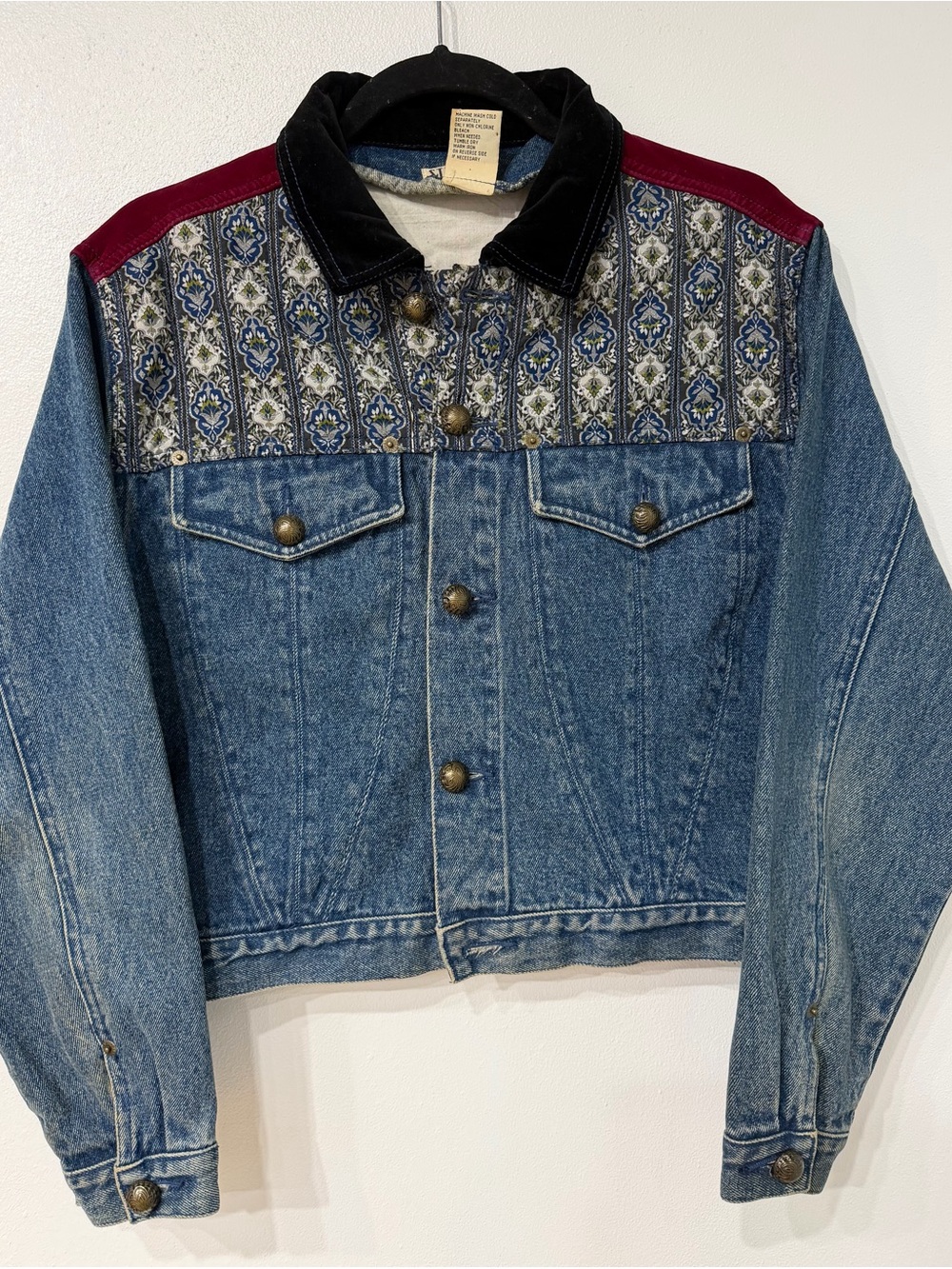 RARE VINTAGE 80s/90s Stefano International Cropped Denim Tapestry Jacket - M